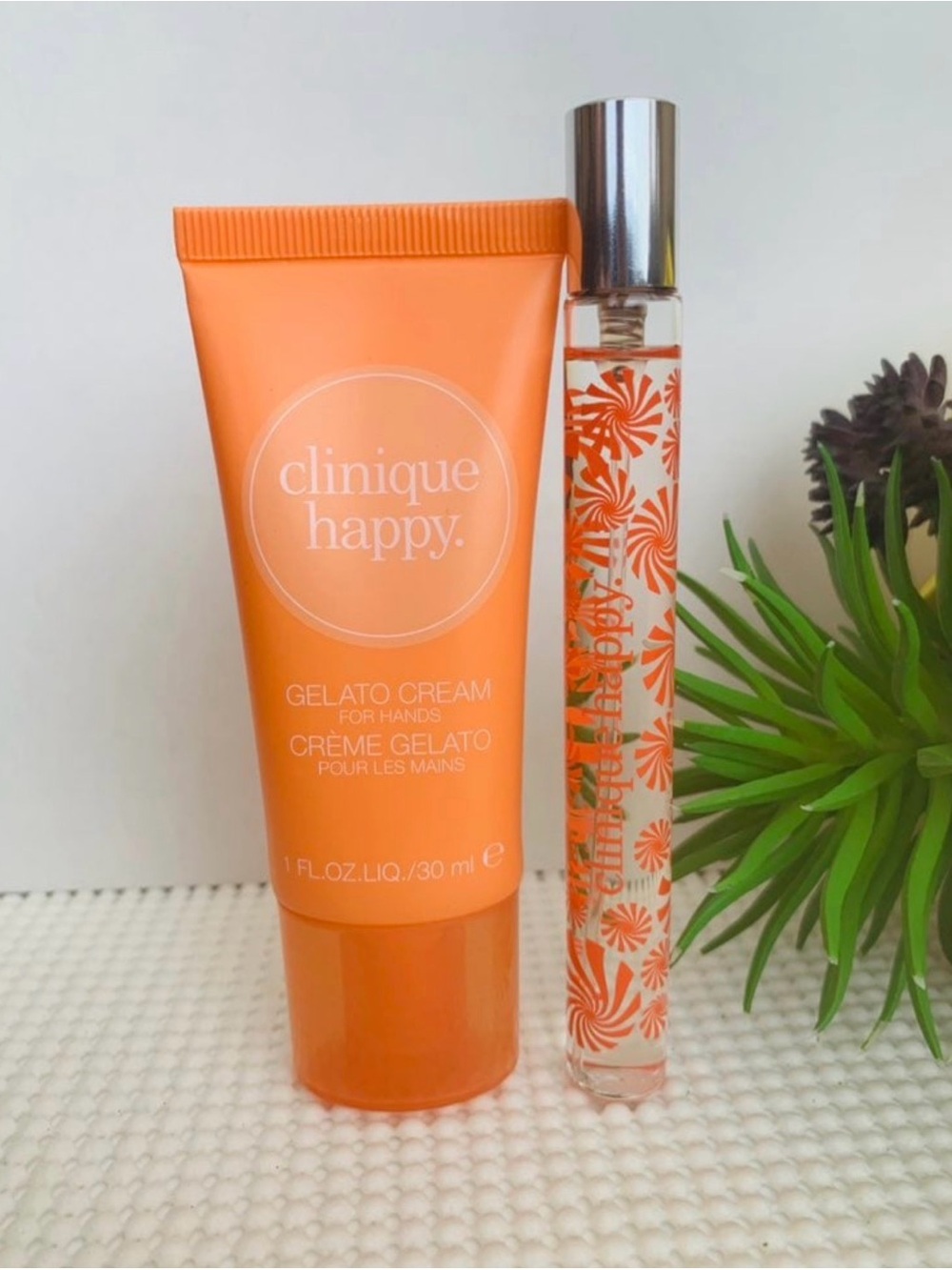 Clinique Happy Perfume Travel Sprays 10ml + Hand Cream 30ml